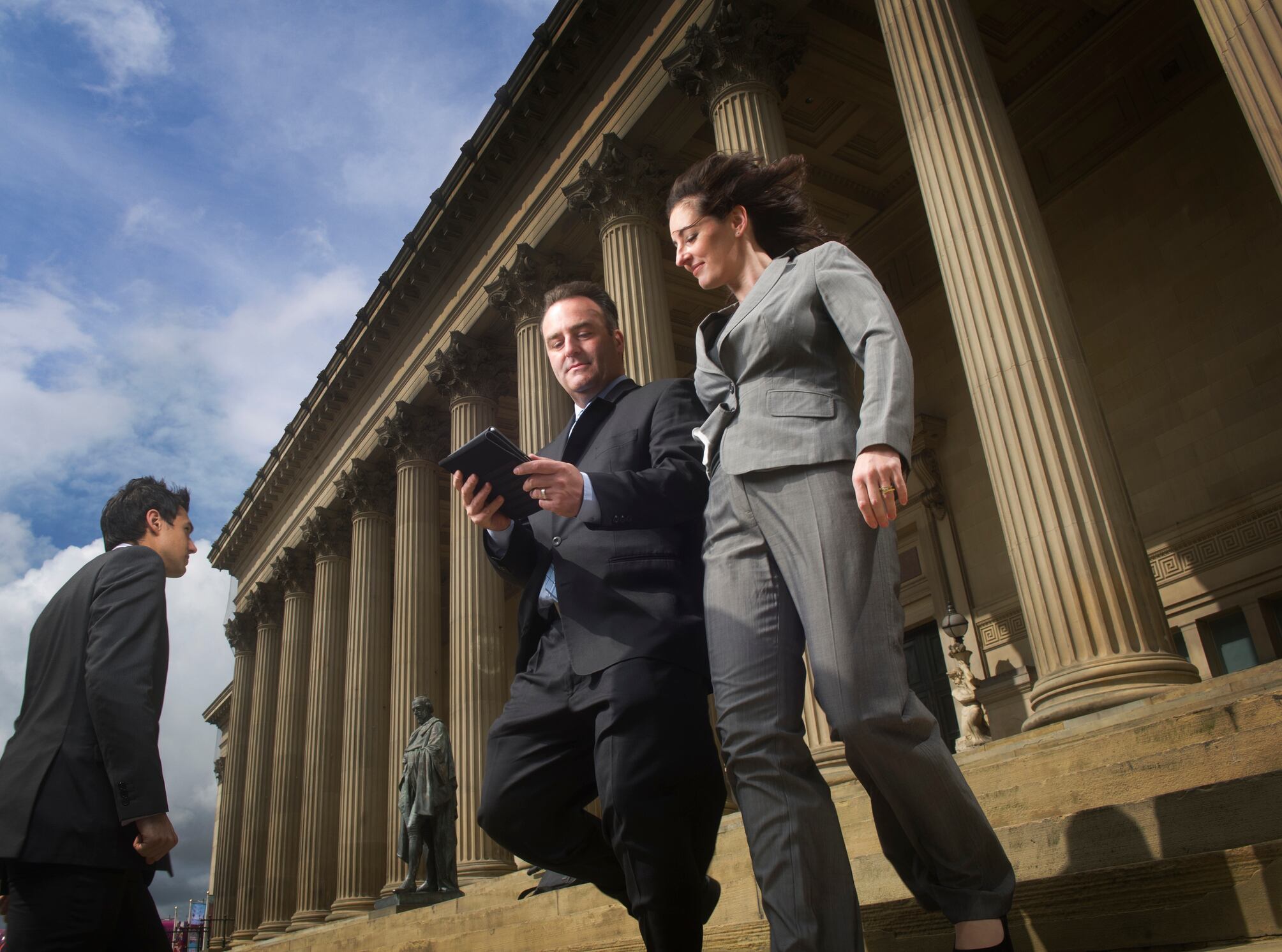 Funcionarios públicos, imagen de referencia. Foto: Getty Images.