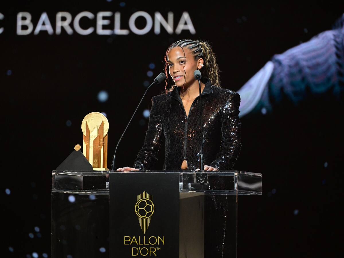 Vicky López, ganadora del Trofeo Kopa a mejor jugadora joven del futbol femenino