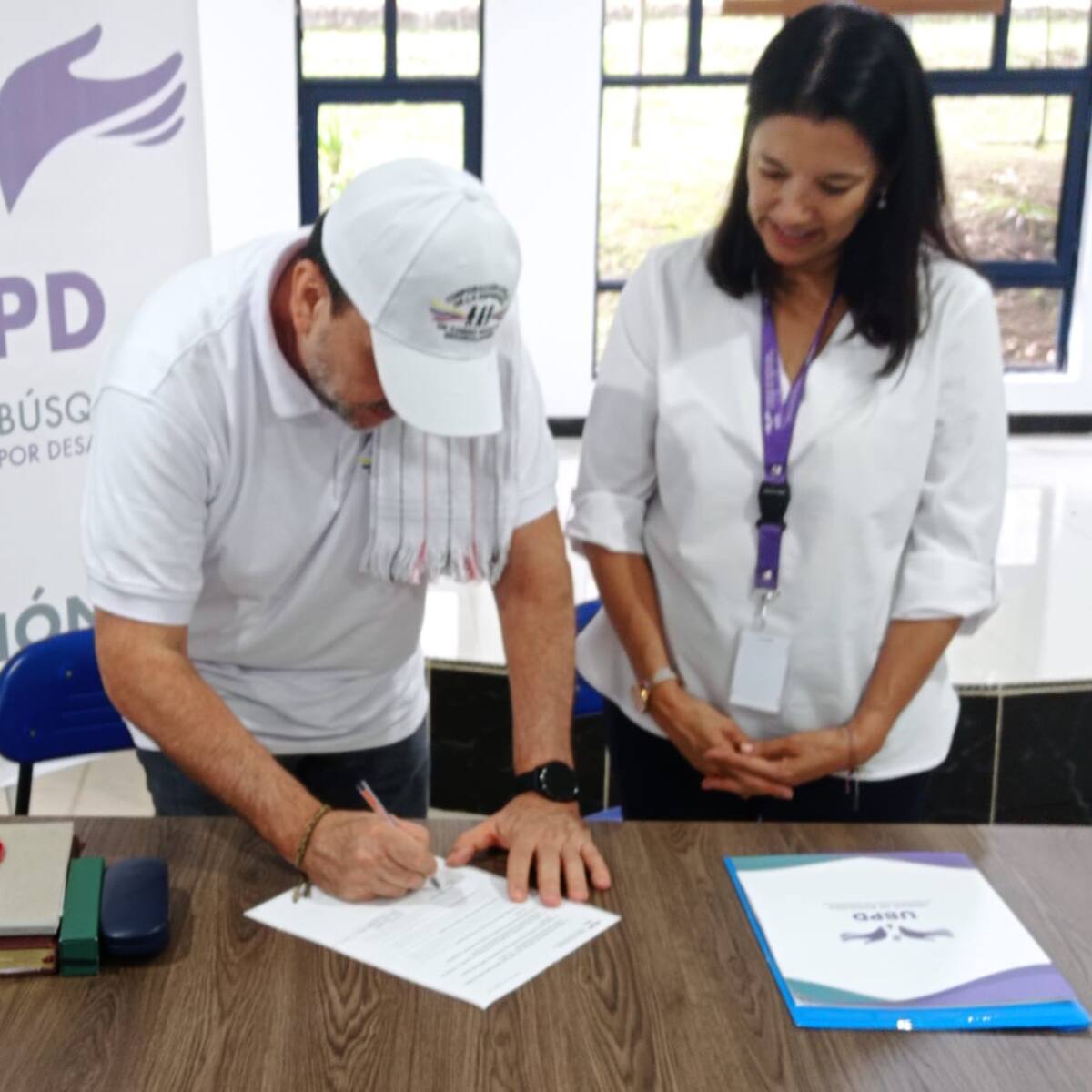 Unidad de Búsqueda firma acuerdo de cooperación con Carlos Jiménez ‘Macaco’
