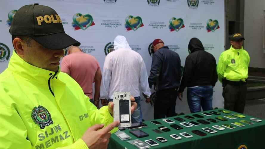 La banda delincuencial se apodaba los “Rolón” y estaba integrada por cuatro hombres, quienes se dedicaban al hurto de equipos de alta gama. Foto: Policía Nacional