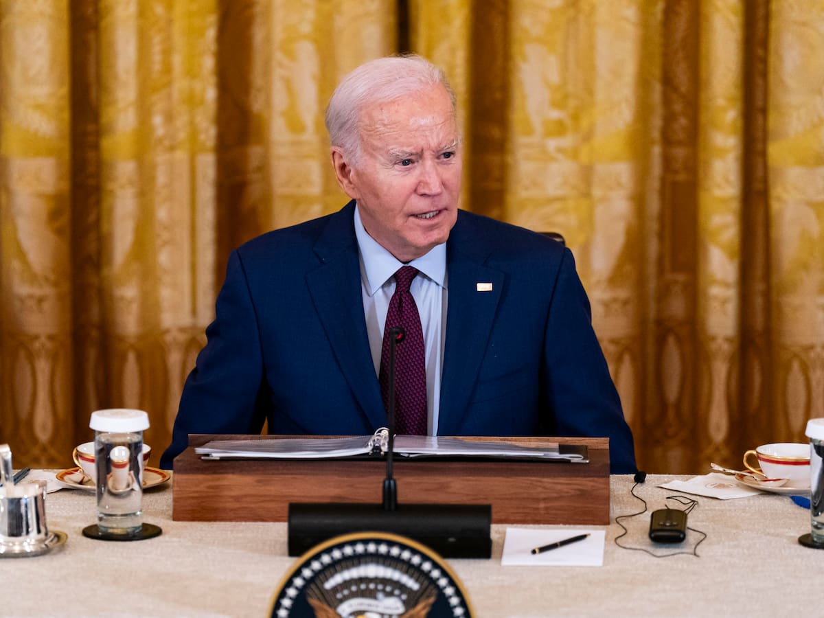 Biden respalda libertad de expresión en protestas estudiantiles contra guerra en Gaza