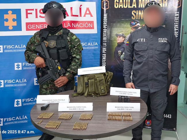 Ejército ubicó material de guerra que sería del Clan del Golfo en zona rural de Chimá, Córdoba. Foto: Ejército.