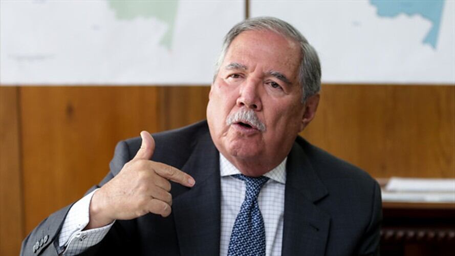 Guillermo Botero, mindefensa, señalado por bombardeos en Caquetá. Foto: Colprensa