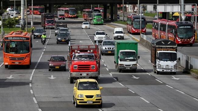 Ppresuntamente habrían incumplido con la normatividad vigente en torno a la detección de presuntas infracciones de tránsito, conocidos como cámaras salvavidas. Foto: Colprensa