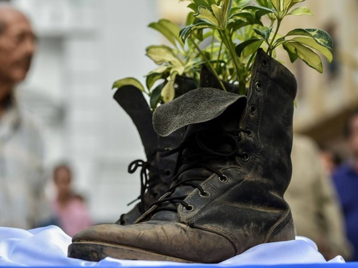 No han podido hacer trizas los acuerdos, pero están engavetados: Juan Fernando Cristo