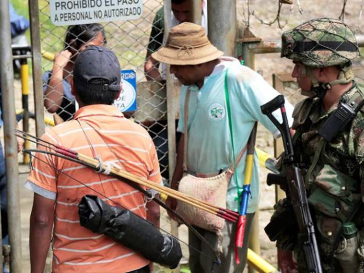 Manifestantes bloquean acceso a la planta de gas Sardinata