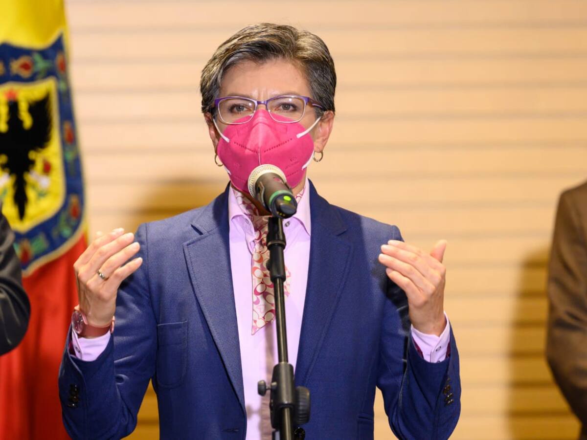 ¿Claudia López olvidó la bandera de ‘Talento, no palanca’?