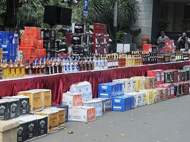 Más de la mitad del alcohol en Colombia se hace en fabricas clandestinas: Euromonitor