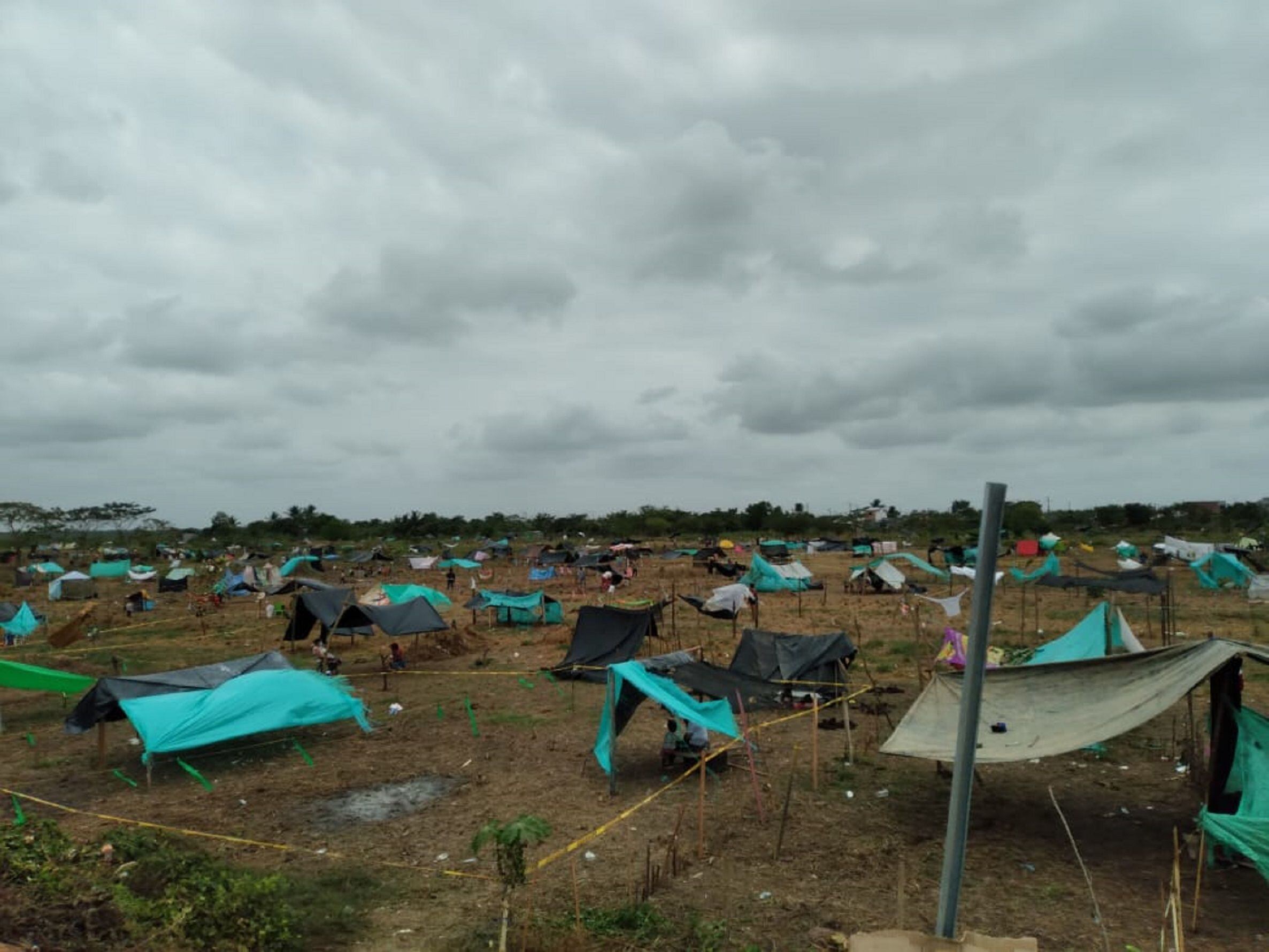 Cerca de 500 personas estarían invadiendo un humedal en Montería. Foto: suministrada a La W - cortesía.