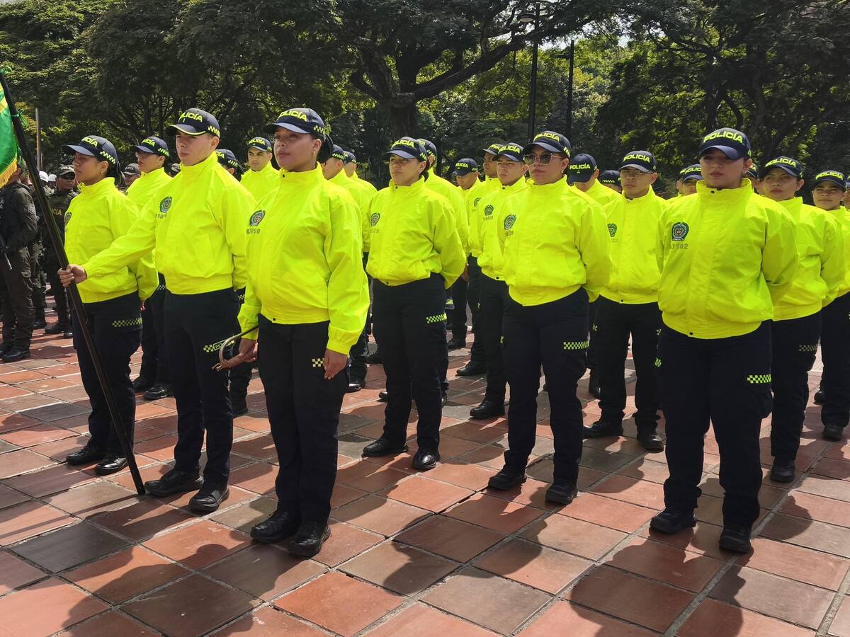 Llegan 500 policías más a Buenaventura ante la ola de violencia