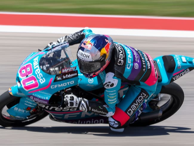 Austin (United States), 12/04/2024.- Columbian rider David Alonso of the CFMOTO Aspar Team in action during the practice session of the Moto3 category for the Motorcycling Grand Prix of The Americas at the Circuit of The Americas in Austin, Texas, USA, 12 April 2024 (Motociclismo, Ciclismo) EFE/EPA/ADAM DAVIS