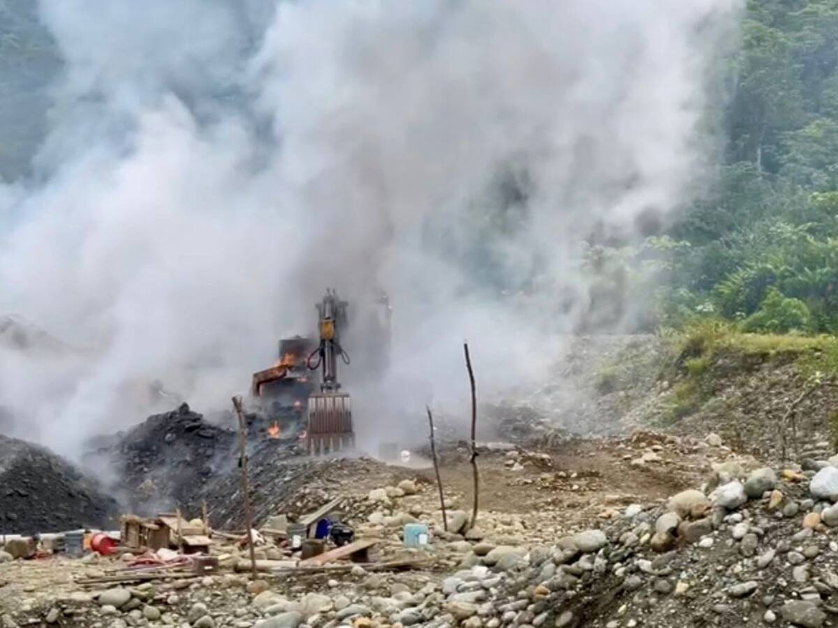 Ejército destruyó dos unidades de minería ilegal de las disidencias Farc en Cauca