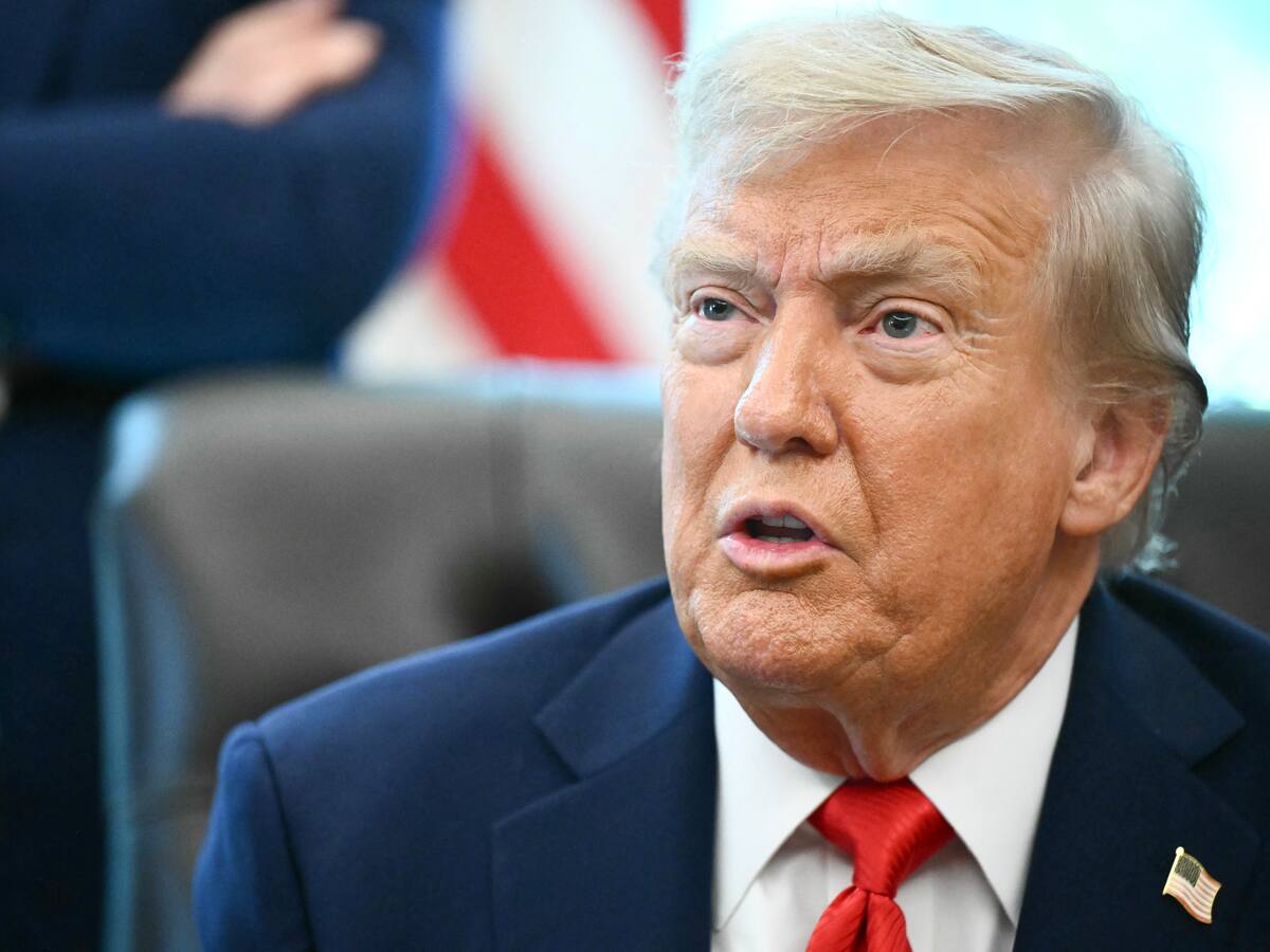 Trump amenazó con imponer aranceles y limitar chips a países que no quiten tasas digitales