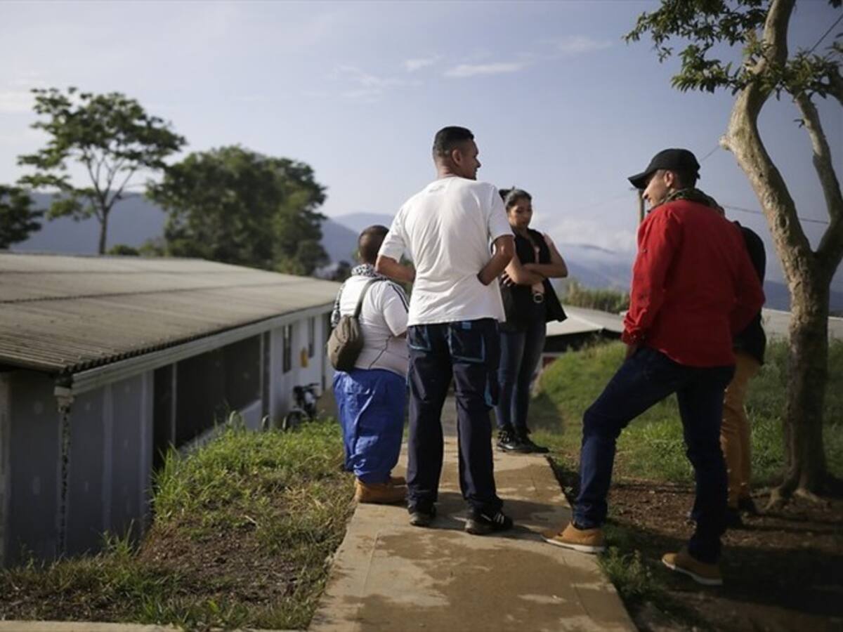 Firman decreto que consolida zonas para la reincorporación de exintegrantes de las Farc