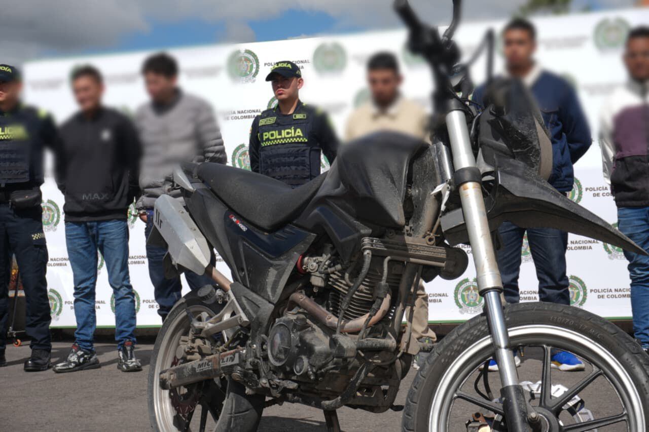 A la cárcel integrantes de la banda ‘Los del Carro Rojo’: robaban hasta 7 carros en un mes en Bogotá