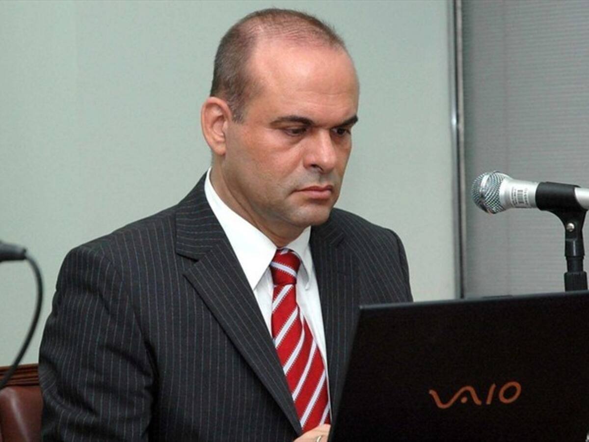 Mancuso confesó "crimen de Estado" ante la Comisión de la Verdad