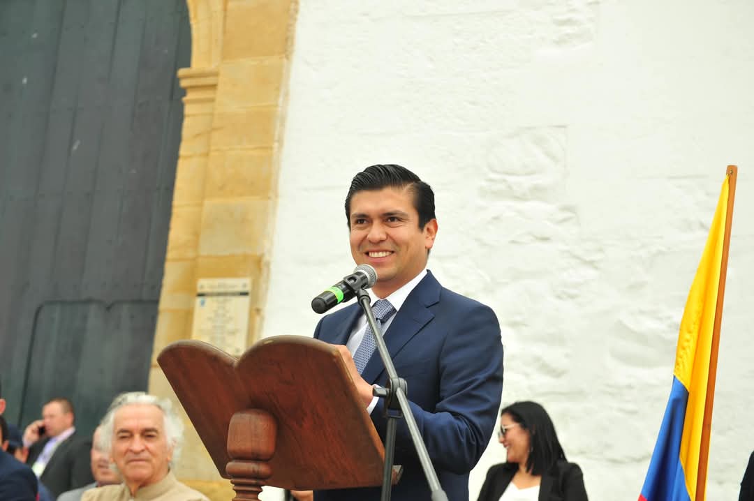 El alcalde de Villa de Leyva, Víctor Gamboa Chaparro, indicó que desde hace varios meses estuvo pidiendo que le agendaran la cita con el director del Archivo General / Foto: Suministrada.