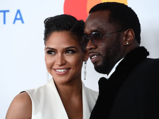 Cassie Ventura y Sean Combs. Foto: JEWEL SAMAD/AFP via Getty Images.