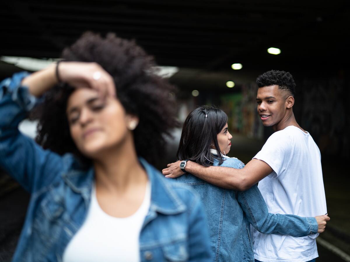 ¿Qué es el poliamor? Mitos y verdades entre las relaciones: doctora Sandra Mora