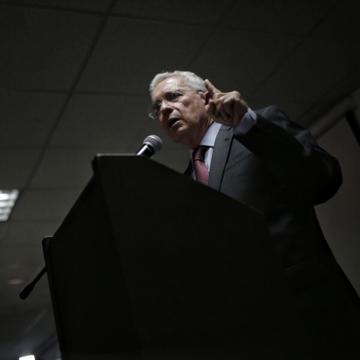 Uribe pide investigar si ‘Calzones’, activista del Centro Democrático, amenazó de muerte a Petro