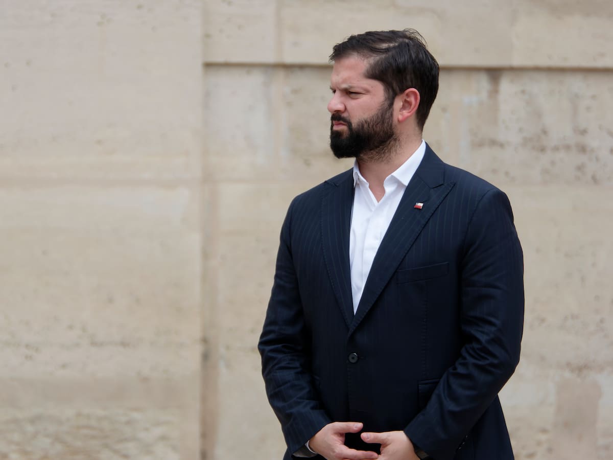 El presidente Boric fue denunciado por acoso sexual, según su abogado, “sin fundamento”