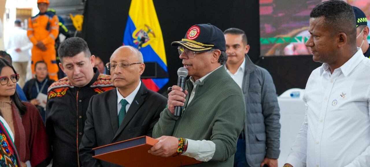 Acuerdo de paz Comuneros del Sur. Foto: Presidencia