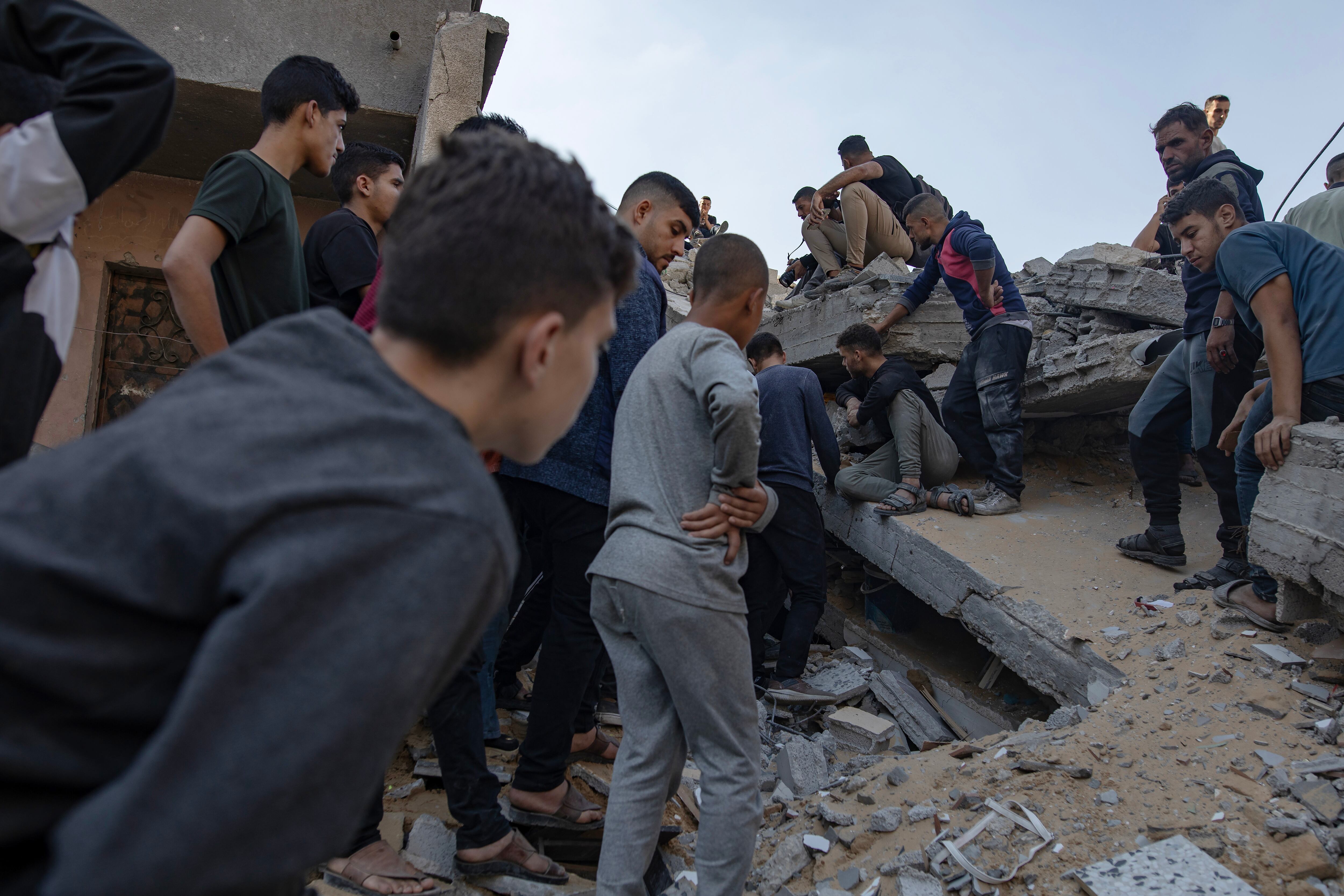 Nuevo ataque del ejército israelí a la Franja de Gaza. EFE/EPA/HAITHAM IMAD