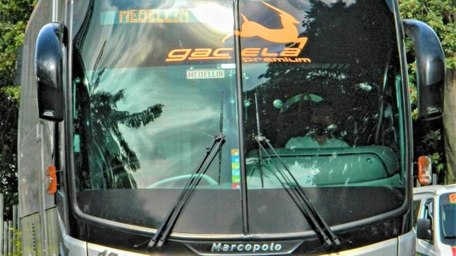 Un bus afiliado a la empresa Flota Magdalena, que cubría la ruta Bogotá – Pasto, fue asaltado en la vía . Foto: Juan Esteban Flórez