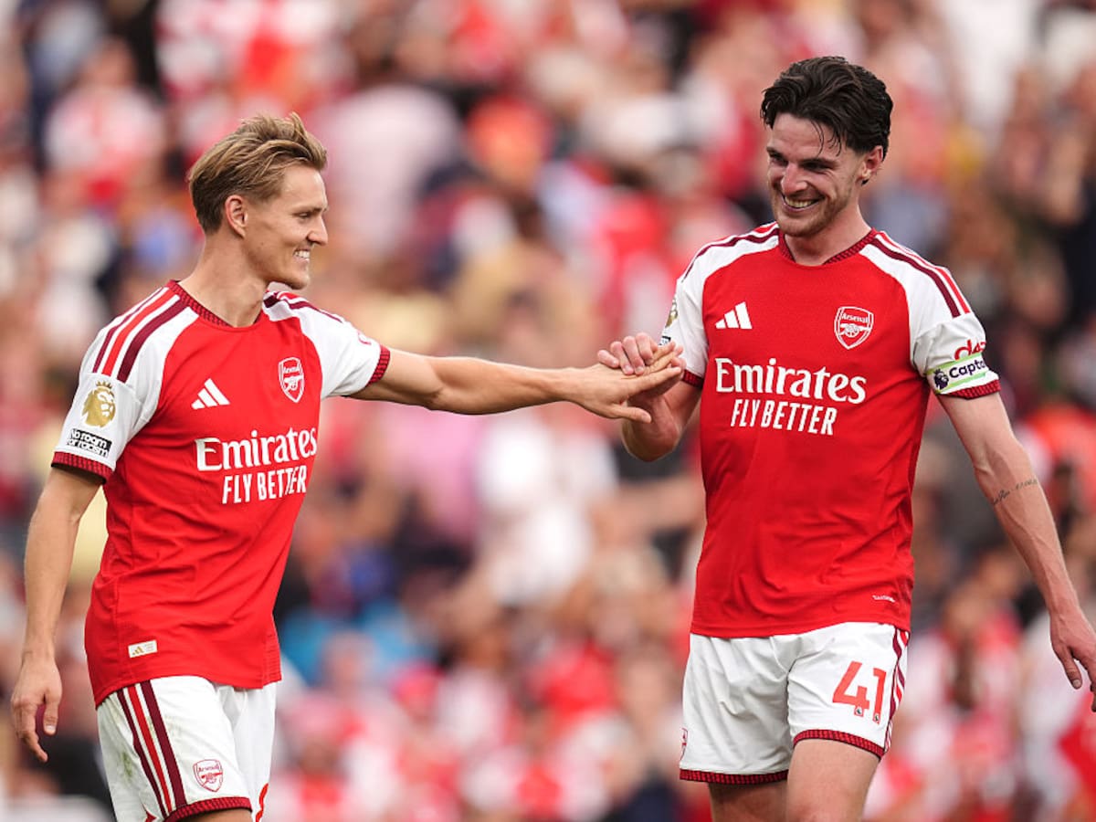 Tabla de posiciones de la Premier League: así quedó tras remontada de Arsenal y empate de Manchester