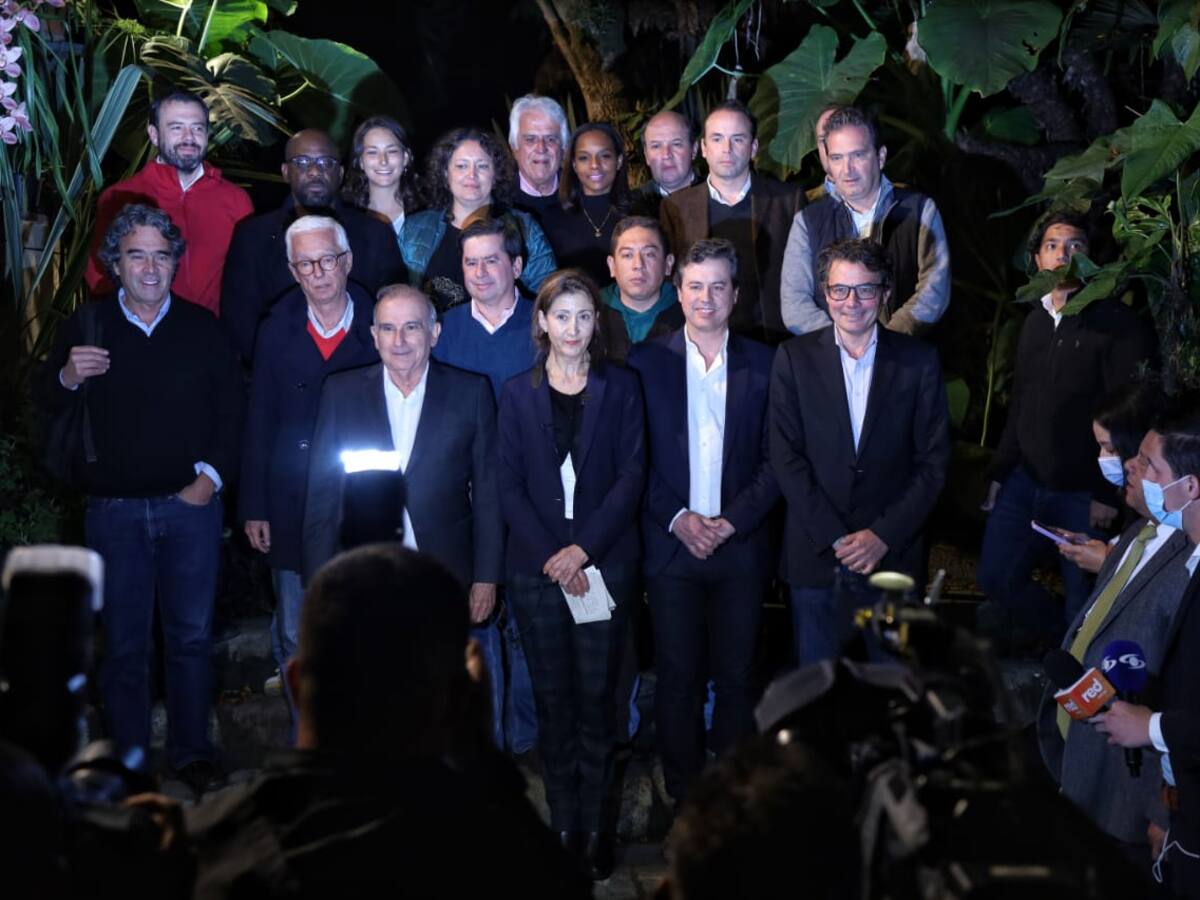 Precandidatos de la Coalición Centro Esperanza ratifican que irán a la consulta presidencial