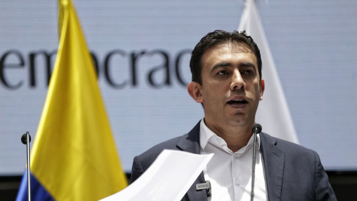 Colombia Transparente denuncia presunto fraude del registrador Alexander Vega en las elecciones