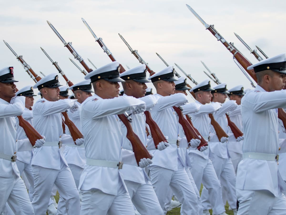 ¿Hay edad máxima para ingresar a la Armada en Colombia? Lista de requisitos actualizada