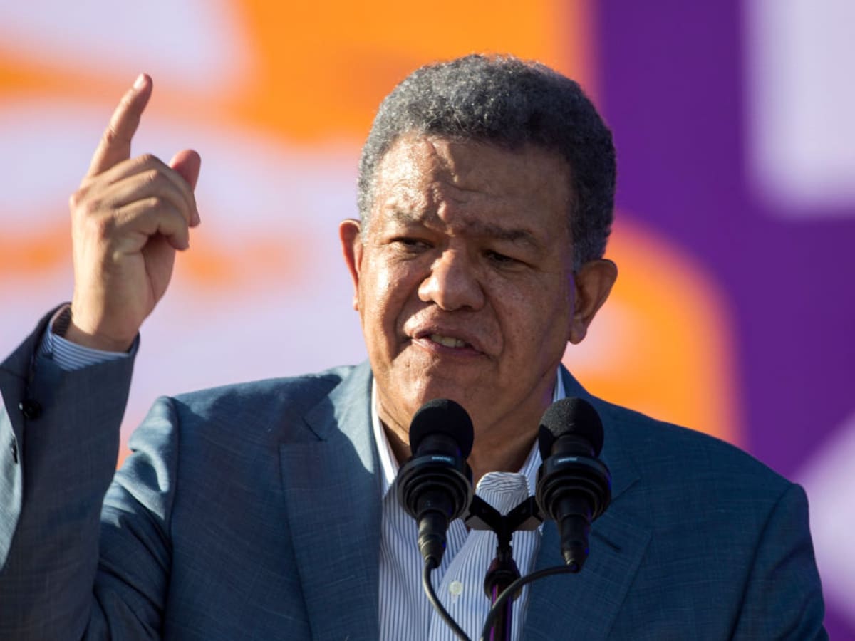 Expresidente dominicano participará como observador en las elecciones de Venezuela