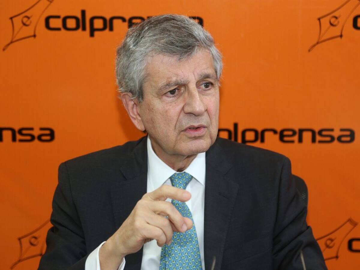 Constructores responden al presidente Petro: “todos los proyectos de 4G y 5G están cumpliendo”