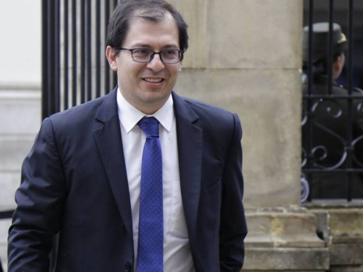 Fiscal elegirá al nuevo director de la UEI