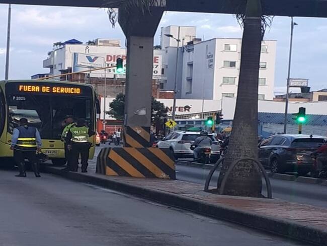 Estable de salud estaría mujer que fue arrollada por el Metrolínea. . Foto: suministrada.