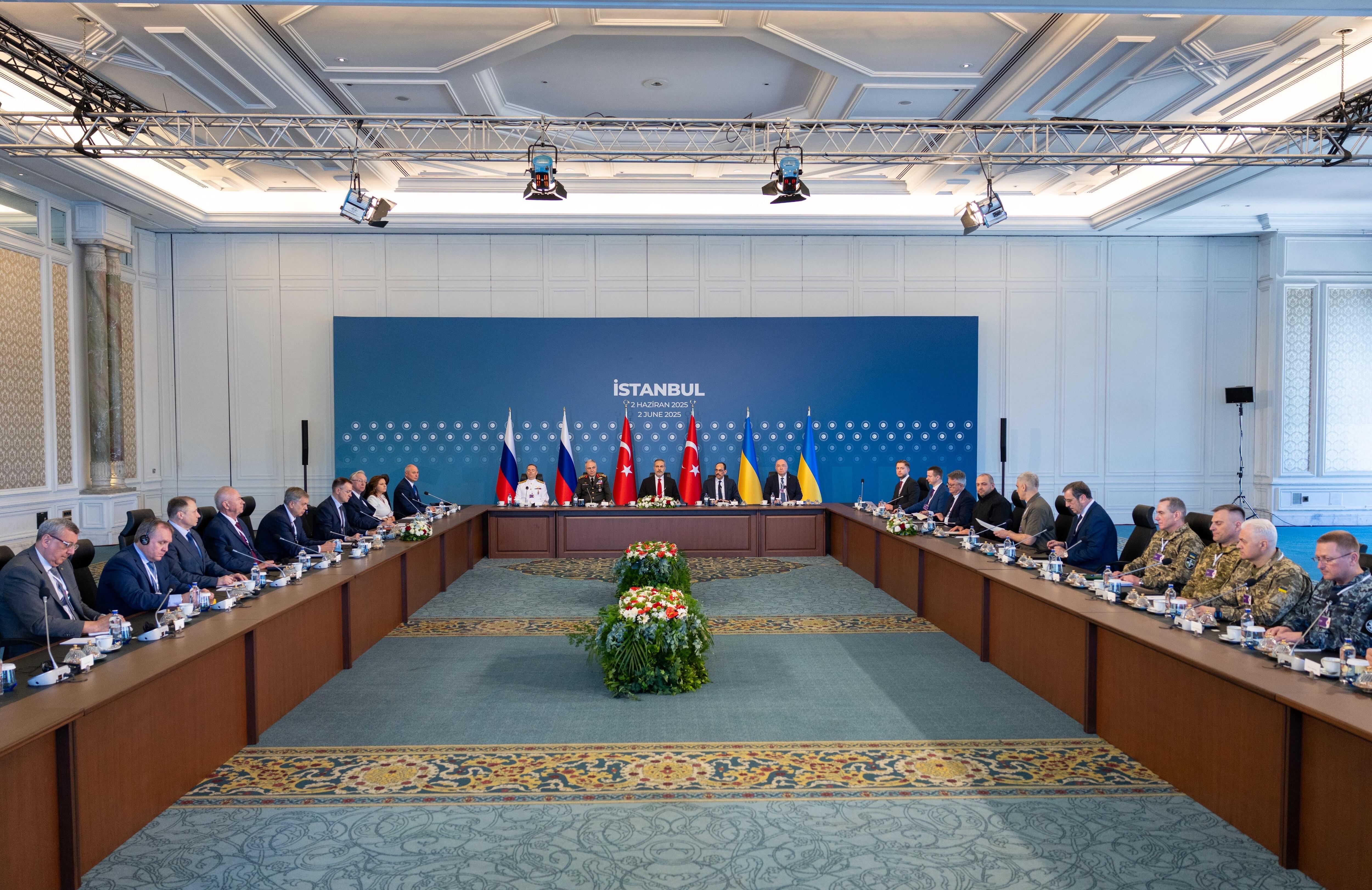 Rusia afirma que un alto al fuego total solo es posible si Ucrania repliega tropas. Foto: EFE.