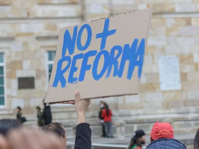 Si Gobierno no quiere que la gente salga a la calle, que retire la reforma: León F. Muñoz