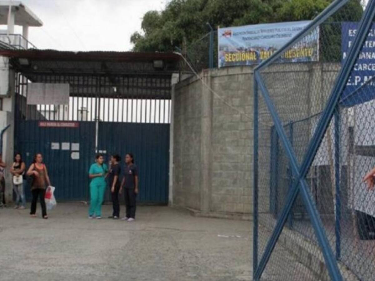 Aumenta a cinco la cifra de muertos por coronavirus en cárcel Villahermosa de Cali