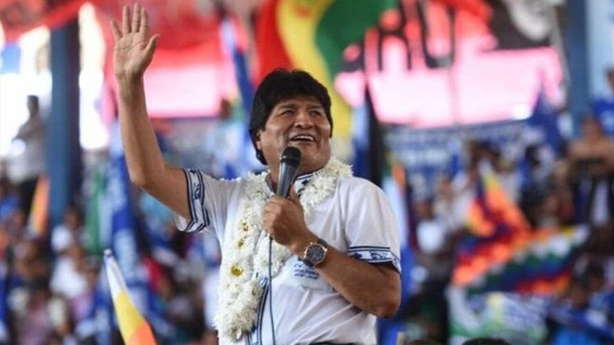 El presidente de Bolivia, Evo Morales, aceptó este sábado postularse nuevamente como candidato a la presidencia, aunque deberá modificar la Constitución para logararlo.. Foto: BBC Mundo