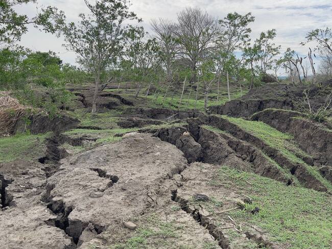 La tierra se sigue abriendo en Puerto Escondido: evacuan a las primeras 6 familias. Foto: Cortesía (suministrada a La W).