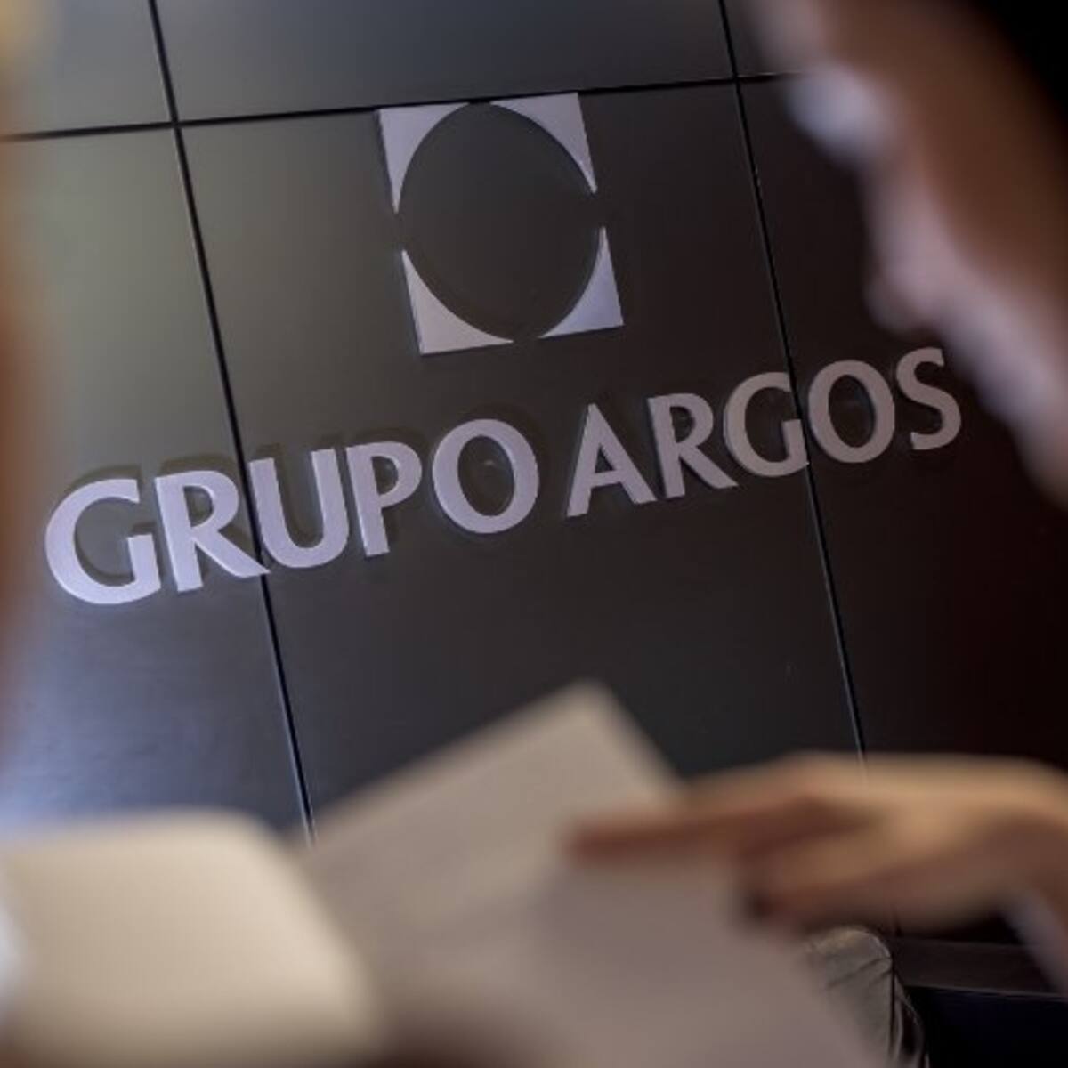 Utilidad de Grupo Argos crece 161% en 2025 y accionistas ganan 1,5 billones tras separación con Sura