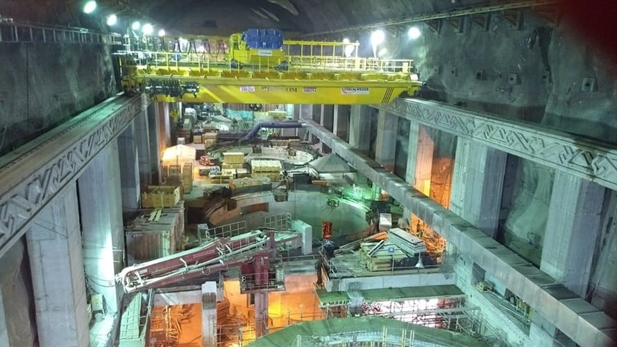 Fue revelada una nueva imagen de la casa de máquinas de Hidroituango en la que ya se observa el suelo, que estaba bajo el agua. Créditos fotos: Claudia Julieta Duque