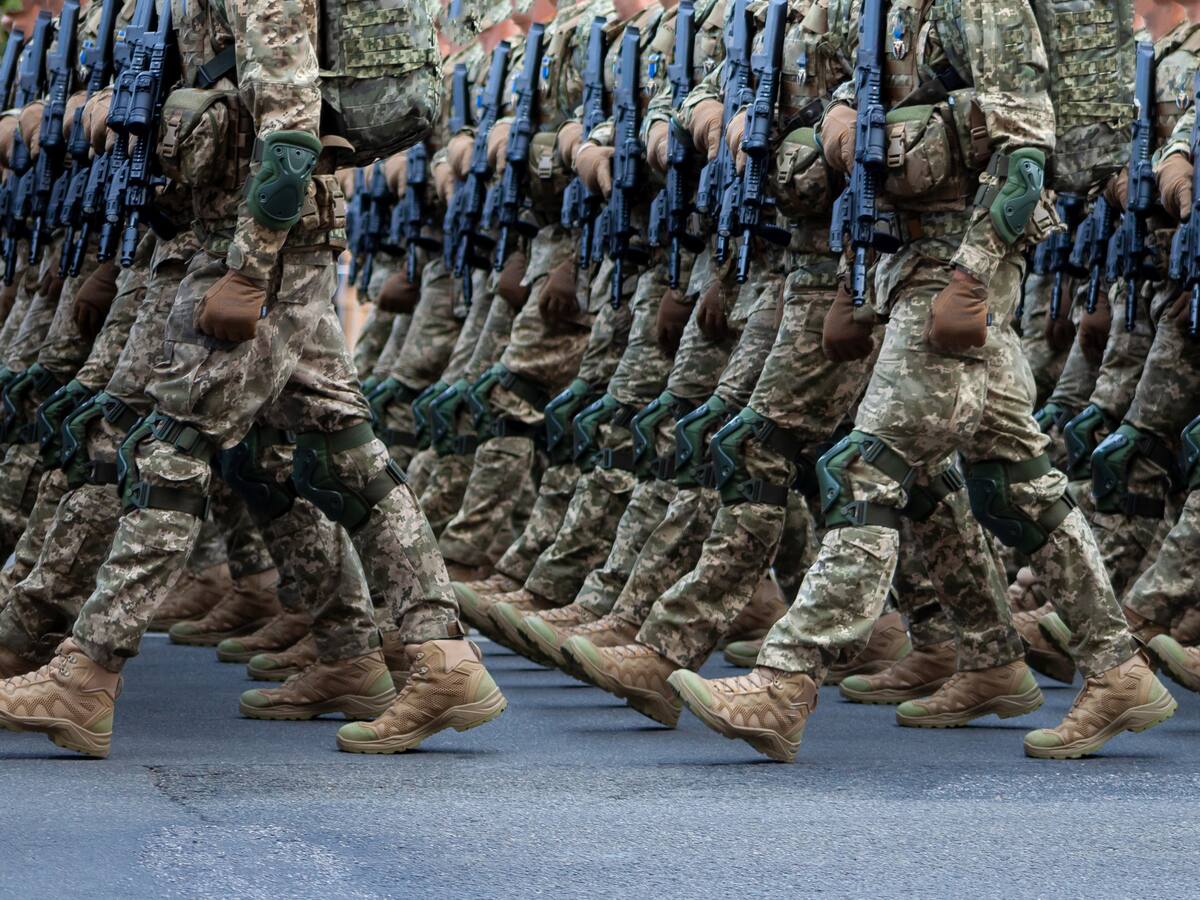 Serguéi Lavrov aseguró que Rusia no permitirá el despliegue de tropas europeas en Ucrania