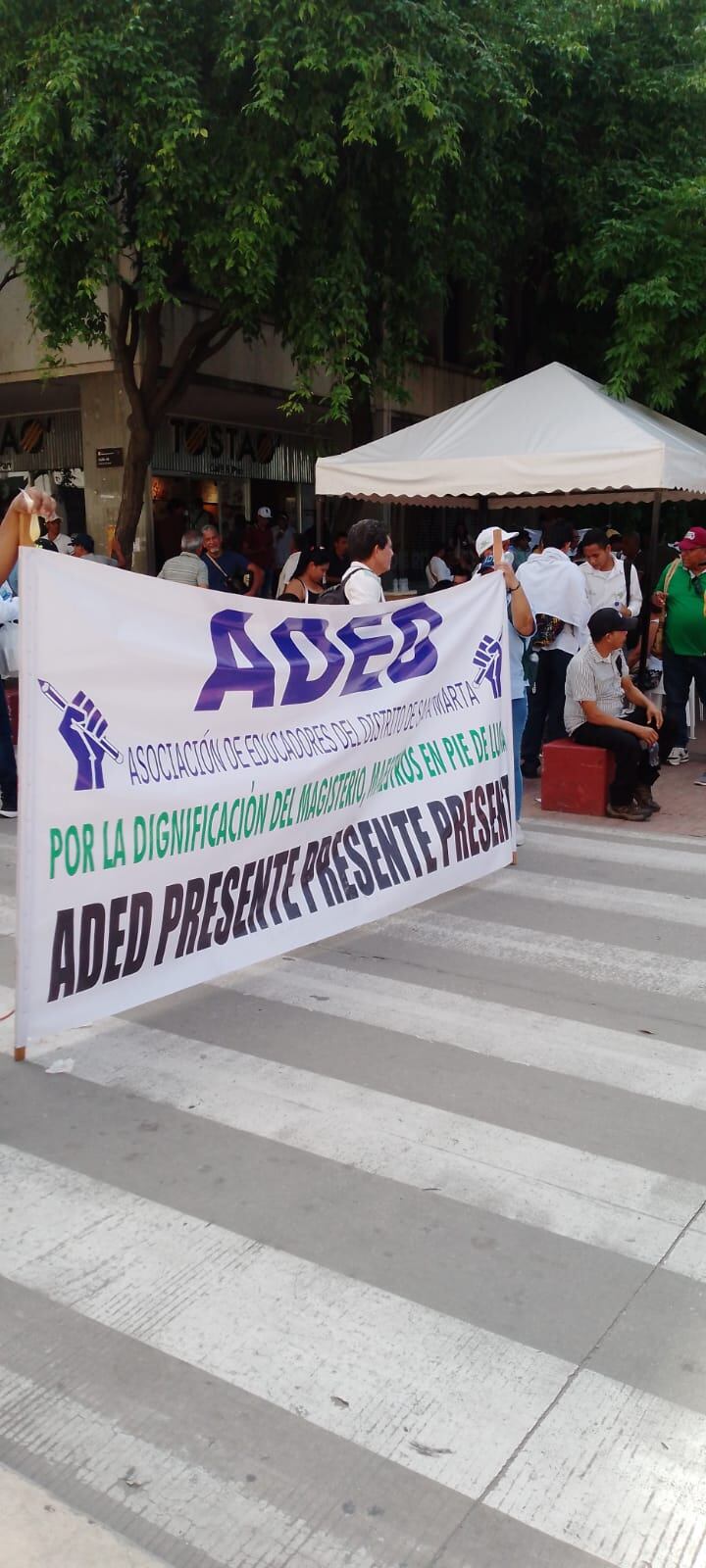 Agremiaciones sindicales en el Magdalena se sumaron a la marcha del 21 de noviembre. Foto: W Radio.