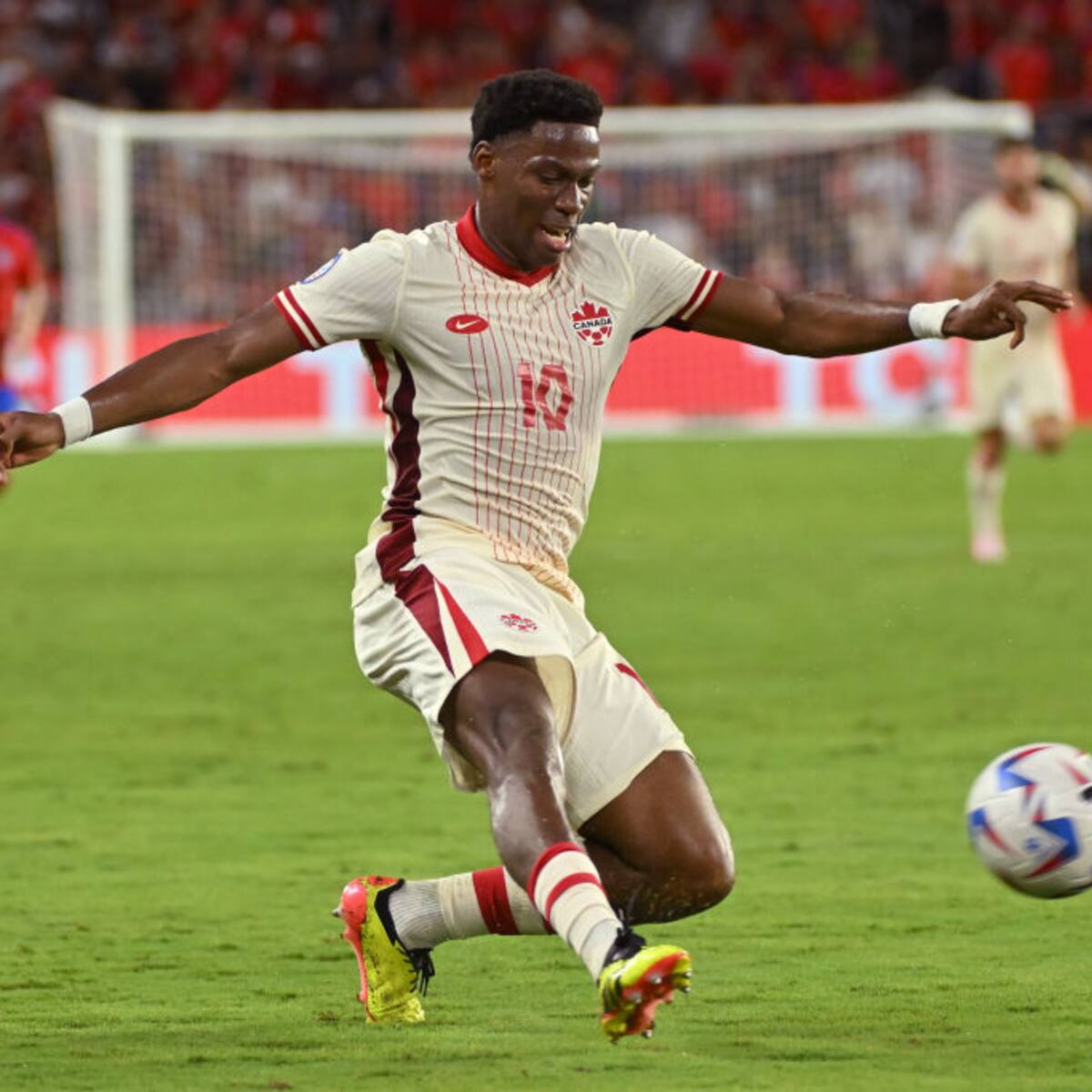 Canadá se clasificó a cuartos de final de Copa América tras empatar 0-0 con Chile