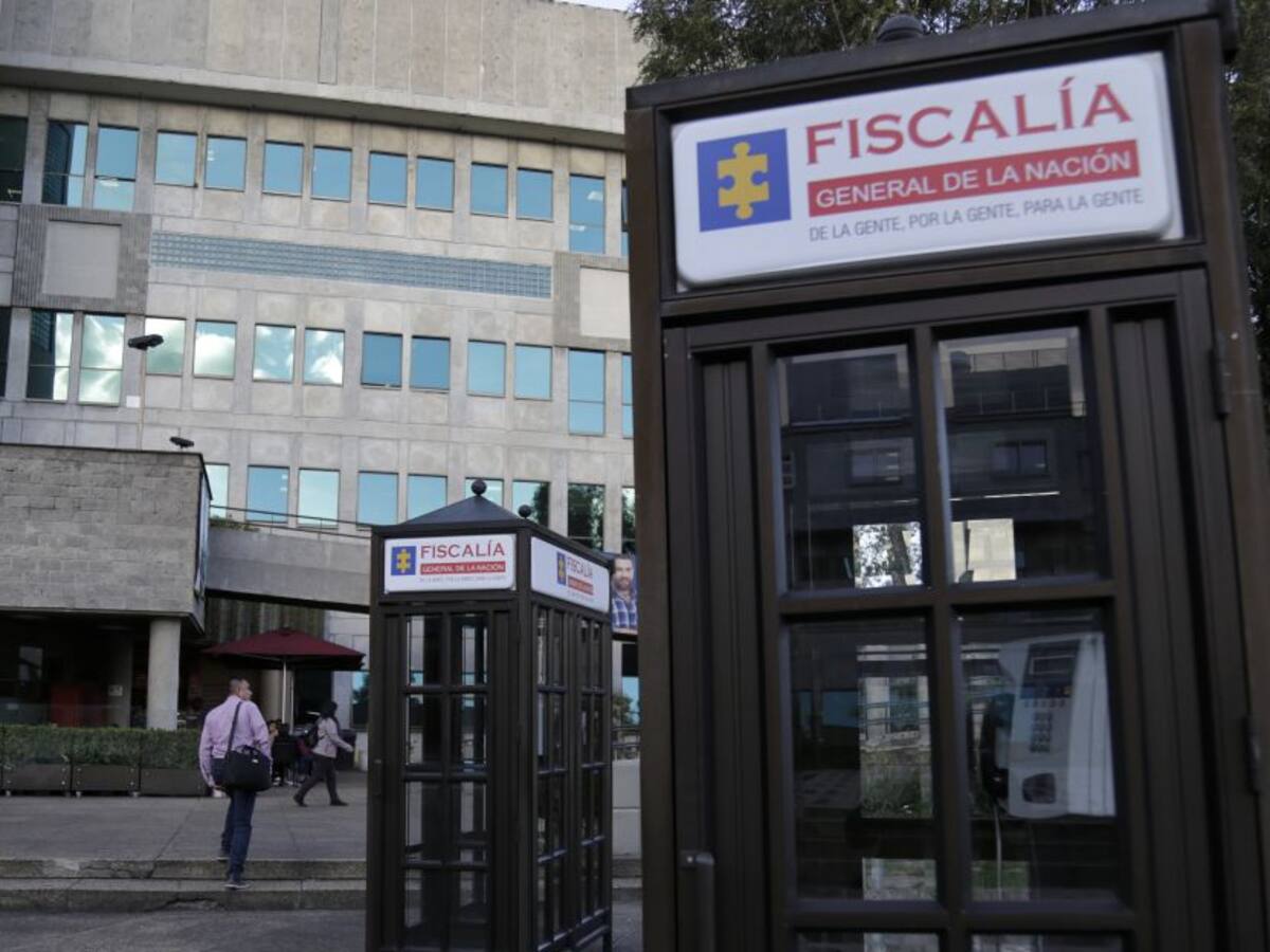 Fiscalía negó que esposa del fiscal se haya llevado elementos de la entidad