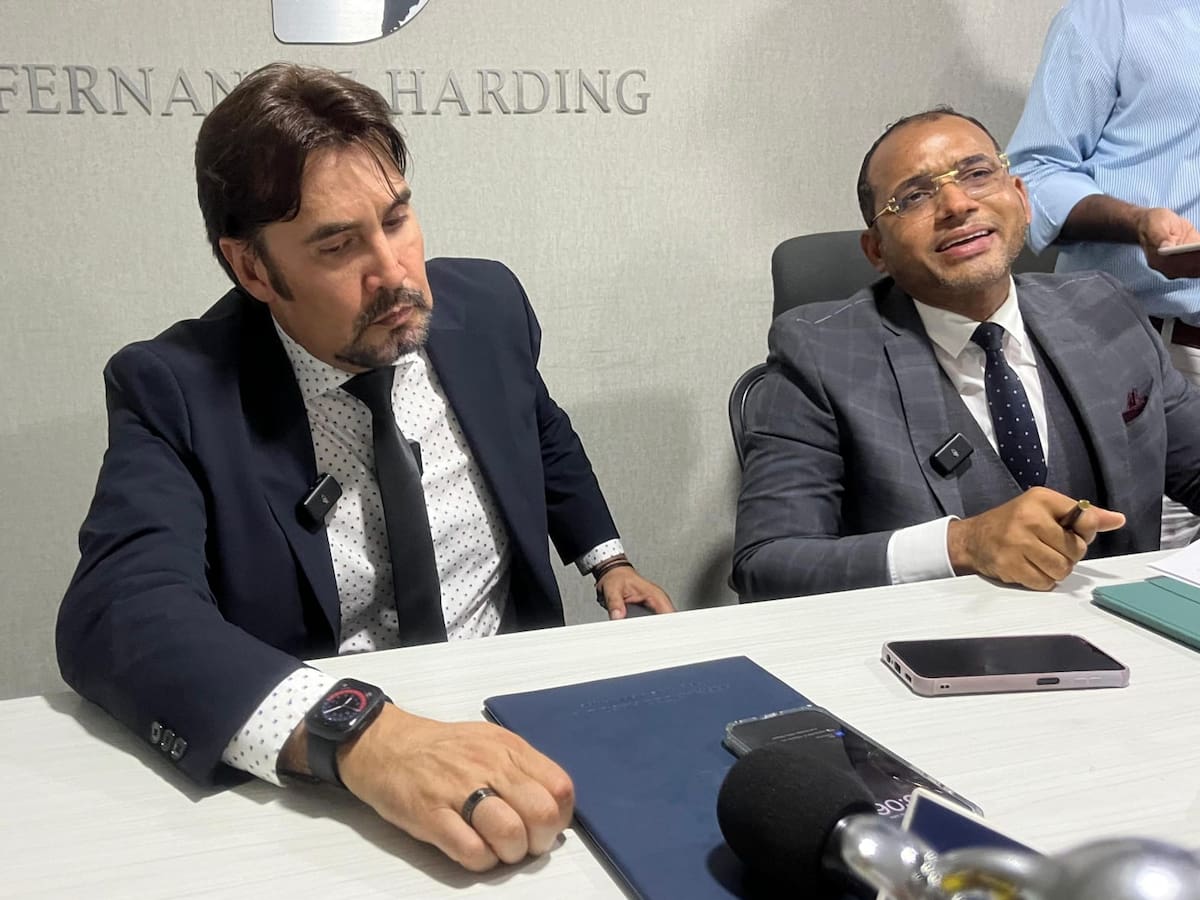 Defensa de pastor acusado de presunto abuso sexual, dice que todo es un complot