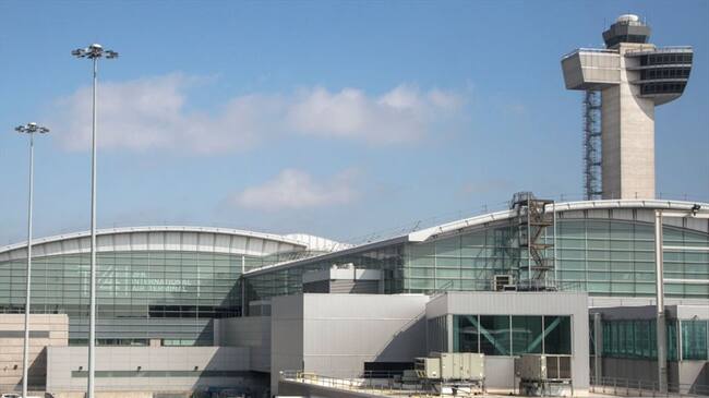 Esto debido a que debía ser limpiado pues empleados dieron positivos al Covid-19.. Foto: Getty Images