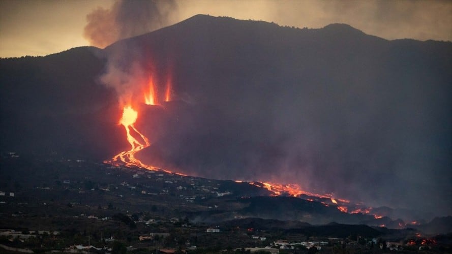 Vista de la erupción del volcán Cumbre Vieja en La Palma, España. Foto: Getty Images/Europa Press News